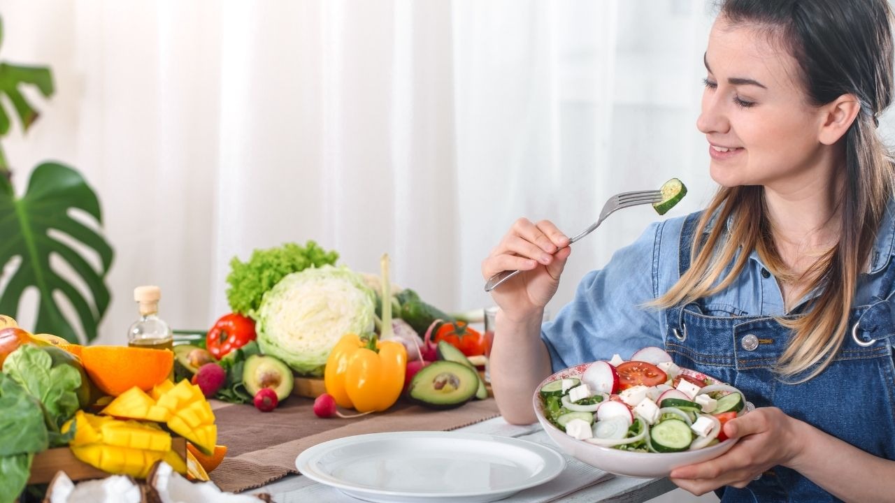 Eating for Your Hormone Type: A Complete Guide to Personalized Hormonal Nutrition